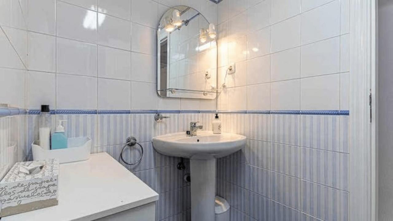 797 Holiday Rentals - Piso Para 4 Con Amplia Terraza Al Jardin Y Al Mar Бенальмадена Екстер'єр фото